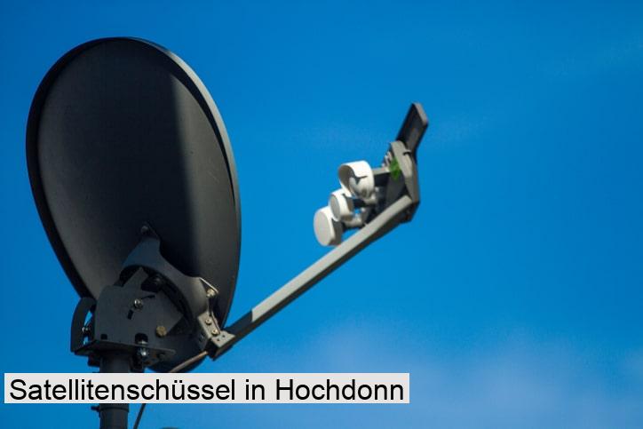 Satellitenschüssel in Hochdonn